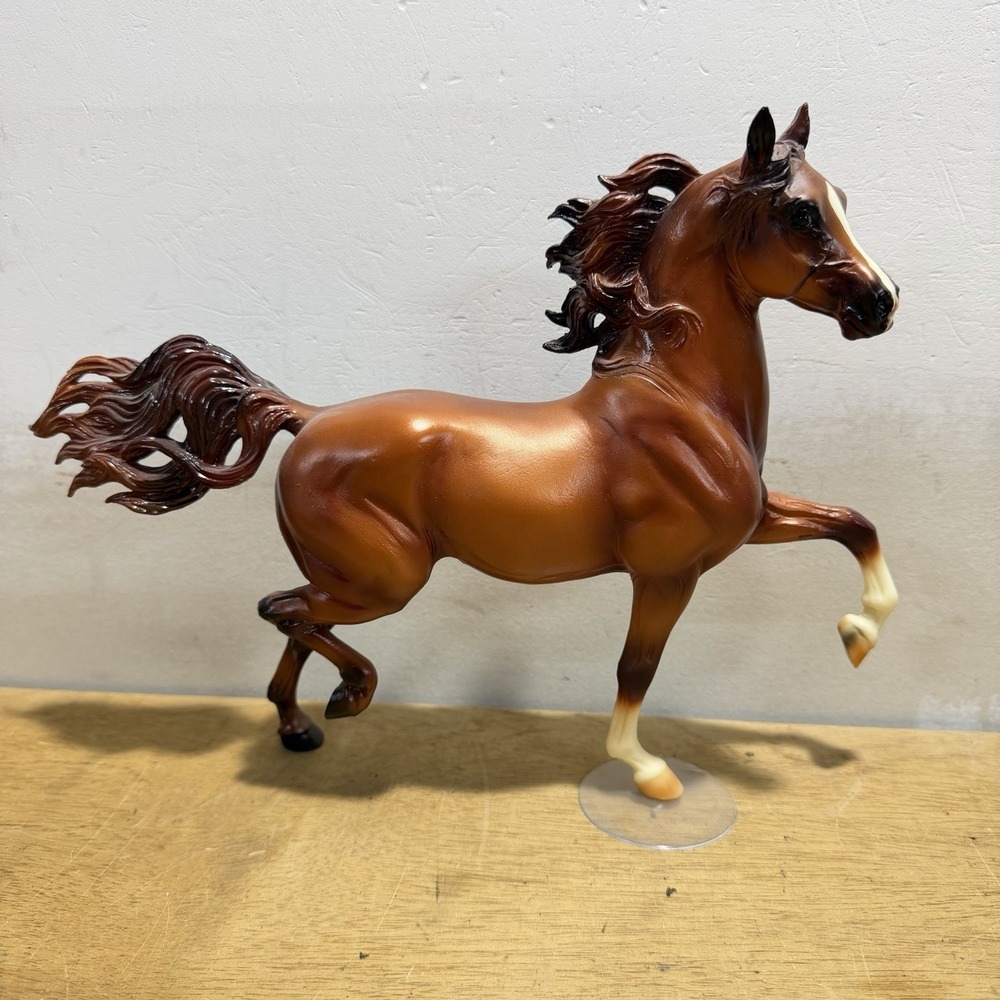 Breyer Breyerfest 2001 Atlantis Bey Celebration Model Huckleberry Bey 1118